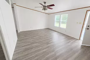 120 Acorn, Livingston, TX 77351 - Photo 5