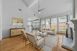 17338 Kiowa River Ln, Houston, TX 77095 - Photo 5