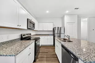15049 Ronan Dr, Conroe, TX 77316 - Photo 7