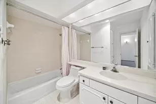 5815 Lynbrook Dr, Houston, TX 77057 - Photo 13