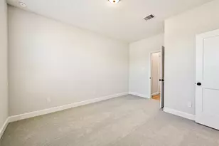 2519 S Houston Ave, Pearland, TX 77581 - Photo 31