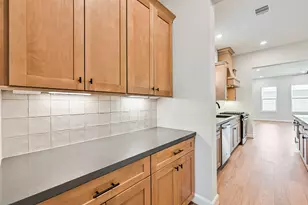 2519 S Houston Ave, Pearland, TX 77581 - Photo 15