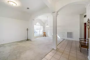 2434 Pebblebrook Cir, Conroe, TX 77384 - Photo 3