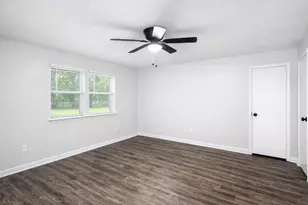 3699 Piney Point Rd, Conroe, TX 77301 - Photo 5