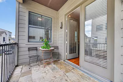 2611 Riverside Drive #C, Houston, TX 77004 - Photo 3