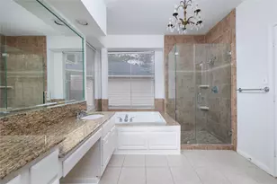 107 N Sunny Slope Cir, The Woodlands, TX 77381 - Photo 19