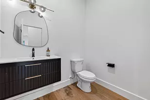 4802 Hummingbird St, Houston, TX 77035 - Photo 15