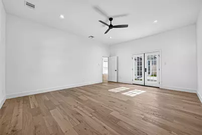 4802 Hummingbird Street, Houston, TX 77035 - Photo 19