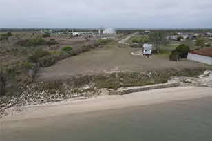 246 La Joie Ave, Port Lavaca, TX 77979 - Photo 5
