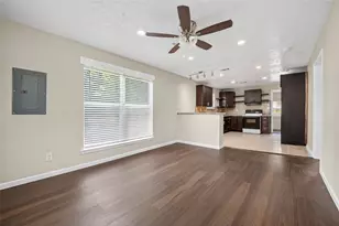 3421 Columbia St, Houston, TX 77018 - Photo 9