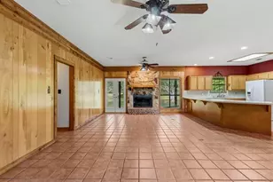11260 Fm 421 Rd, Kountze, TX 77625 - Photo 21