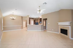 2610 Easton Springs Ct, Pearland, TX 77584 - Photo 5