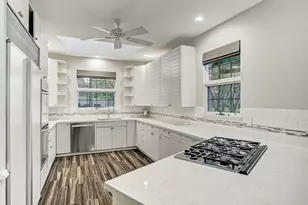 15807 Fleetwood Oaks Dr, Houston, TX 77079 - Photo 15