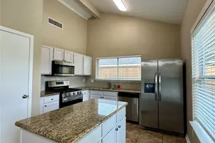 1111 E Brompton Dr, Pearland, TX 77584 - Photo 37