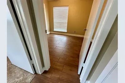 1111 E Brompton Drive, Pearland, TX 77584 - Photo 17