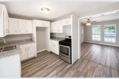 1514 Quail Street, Houston, TX 77017 - Photo 9