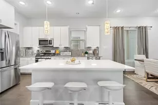 8411 Hempstead Rd, Houston, TX 77008 - Photo 15