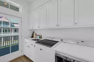 11614 Beachside, Galveston, TX 77554 - Photo 25