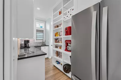 11614 Beachside, Galveston, TX 77554 - Photo 27