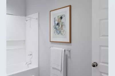 8105 Burnt Orchid Drive, Houston, TX 77016 - Photo 15