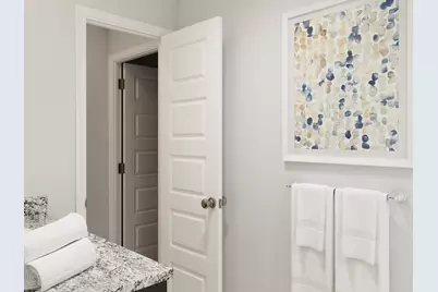 8105 Burnt Orchid Drive, Houston, TX 77016 - Photo 21