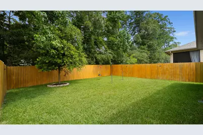 7067 Silverleaf Oak Street, Conroe, TX 77304 - Photo 23