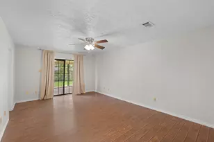 3803 Old Oaks Dr, Bryan, TX 77802 - Photo 21