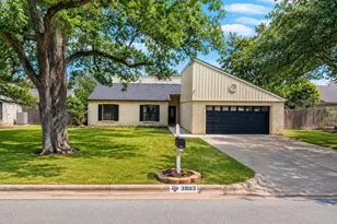 3803 Old Oaks Dr, Bryan, TX 77802 - Photo 1