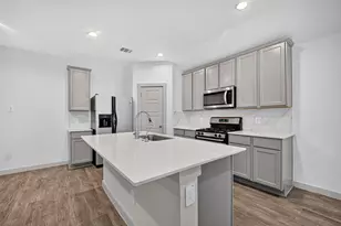 711 Boer Plns Dr, Rosharon, TX 77583 - Photo 3