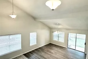 10214 E Summit Canyon Dr, Houston, TX 77095 - Photo 33