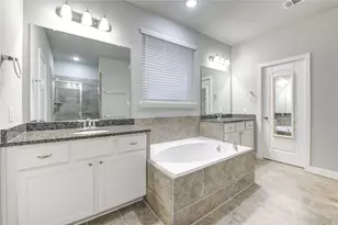 210 Elianne Lace Ct, Conroe, TX 77318 - Photo 13