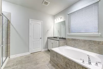 210 Elianne Lace Court, Conroe, TX 77318 - Photo 9