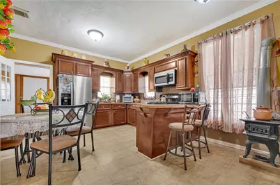 230 Lenox Street, Houston, TX 77011 - Photo 7