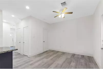 7225 Kassarine Pass #A, Houston, TX 77033 - Photo 5