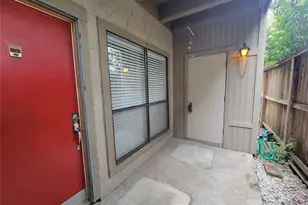5711 Sugar Hill Dr, Houston, TX 77057 - Photo 3