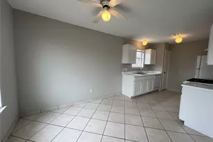 8811 Baskove Dr, Houston, TX 77088 - Photo 7