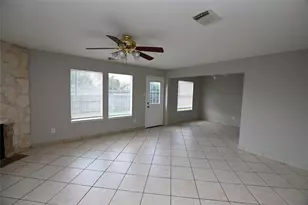 8811 Baskove Dr, Houston, TX 77088 - Photo 3