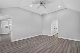 6706 Paigetree Ln, Pearland, TX 77584 - Photo 31