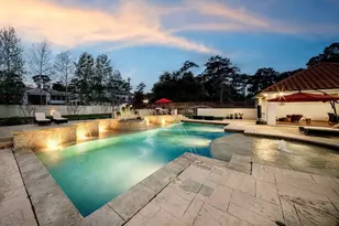 9105 Memorial Dr, Houston, TX 77024 - Photo 35