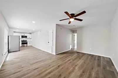 9711 Linkmeadow Lane #14, Houston, TX 77025 - Photo 3