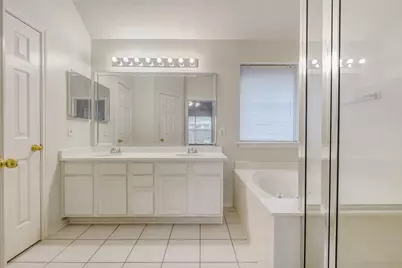 12115 Lucky Meadow Drive, Tomball, TX 77375 - Photo 25