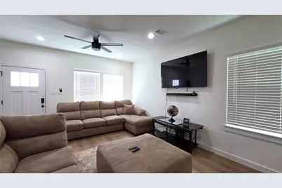 8113 Miley Street #A, Houston, TX 77028 - Photo 7