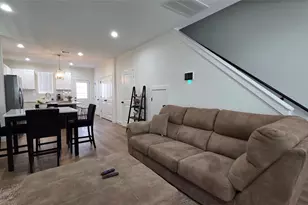 8113 Miley St, Houston, TX 77028 - Photo 5