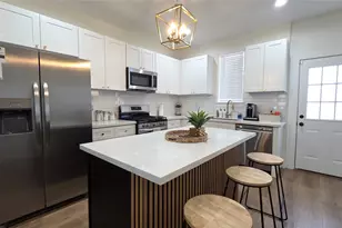8113 Miley St, Houston, TX 77028 - Photo 9
