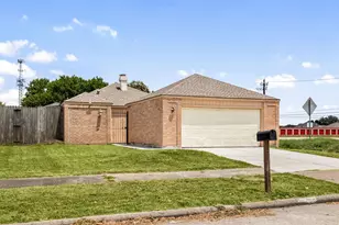 13206 Sharpbill Dr, Houston, TX 77083 - Photo 7