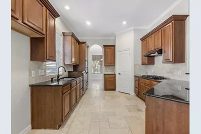 31 Tarrytown Way, Conroe, TX 77384 - Photo 13