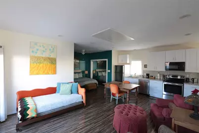 1625 Harvard Street #B, Houston, TX 77008 - Photo 9