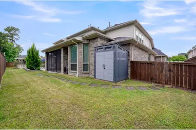 10402 Lake Palmetto Drive, Conroe, TX 77385 - Photo 39