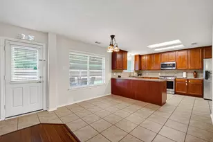 12042 Clear Brook Oak St, Houston, TX 77089 - Photo 13