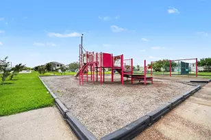 2709 Marlin Dr, Texas City, TX 77591 - Photo 27